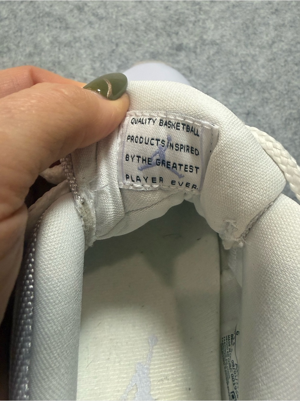 Air Jordan 11 Retro Low Pure Violet Shoes - Picture 6 of 12